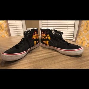 Vans thrasher size 13